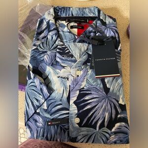 COPY - Tommy Hilfiger Mens Large button down shirt